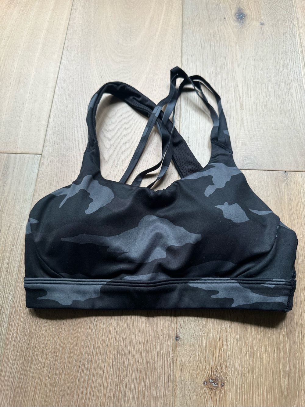 Athleta Black & Gray Camo Train Free Strappy Sports Bra